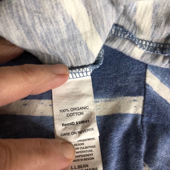 LL Bean Short Sleeve Top Blue and White Stripe M - Picture 4 of 5